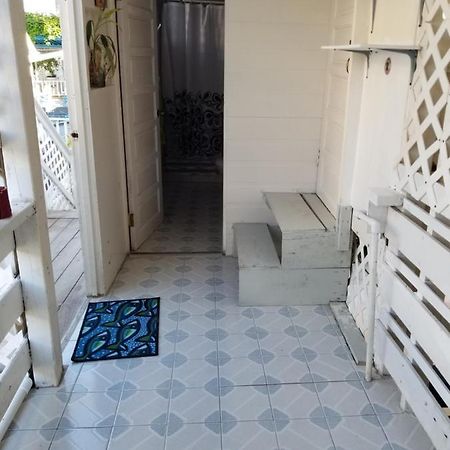 Chapito'S Apartment 1 Caye Caulker Bagian luar foto